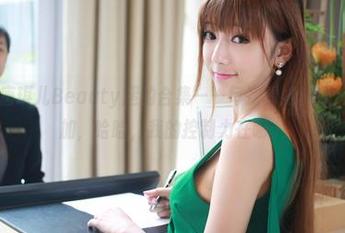 美媛馆 - 唐琪儿Beauty腿的合集——每次看她的照片，悲喜交加，哈哈，我的控制力在哪。