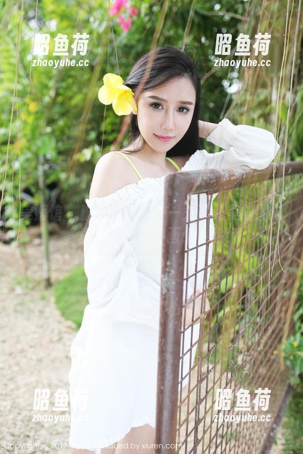 美媛馆 - 脚下的风景——朱可儿美脚图册，真想给她的脚画个小脸！
