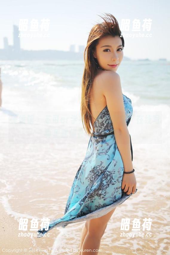 美媛馆 - 苏可er学姐不愧是学姐，在线写真里就像在上文化课。