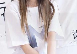 袜啵啵 - 找到甜甜圈的和服秘境，图包新鲜更新，谢绝直视！