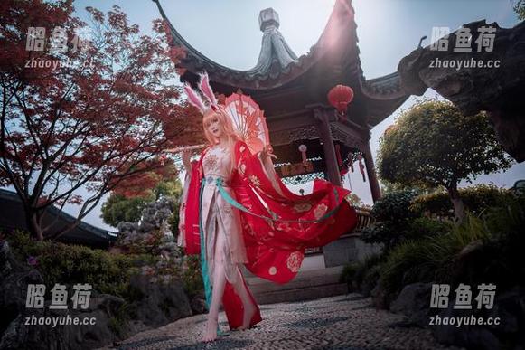 不只是静影，露儿大魔王的全套写真潜藏着雷电的旋律。