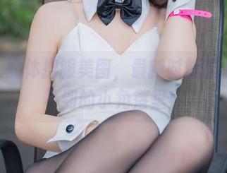 香川澪的体操服美图，最新时刻总在意想不到的小角落里！
