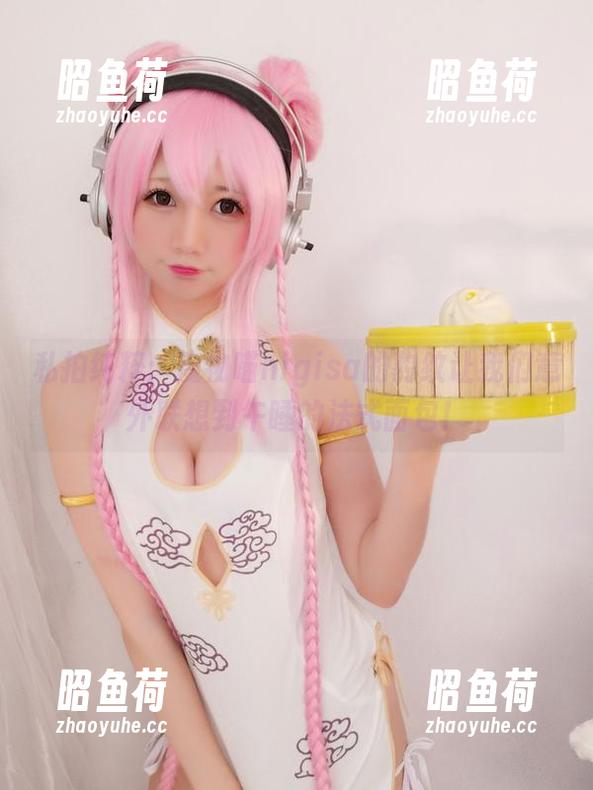 私拍纯粹：魔物喵nigisa的豹纹让我们意外联想到午睡的法式面包！