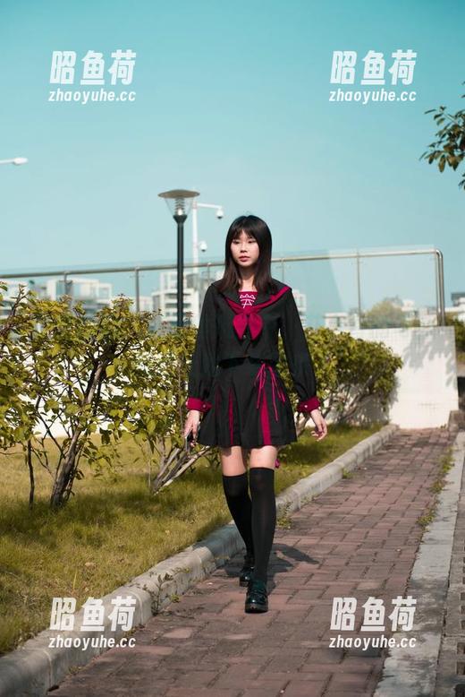 魔镜街拍 - 裤里丝风暴中，艾小青的写真竟然让我下载欲来了